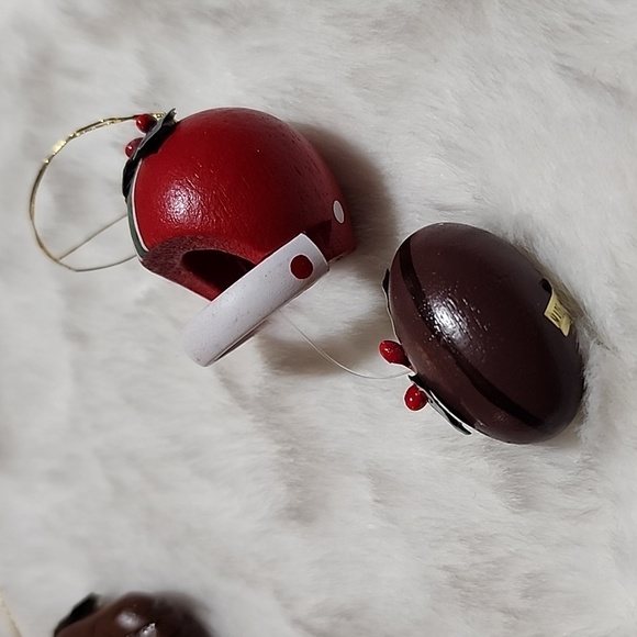 New in package Christmas SPORTS ORNAMENTS - Picture 4 of 5